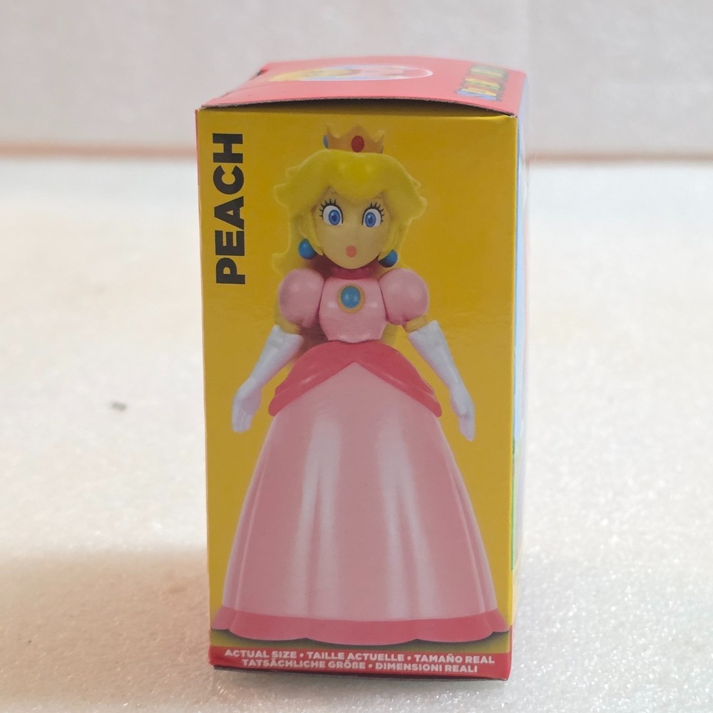 Super Mario PEACH Collectible Figure 2.5" JAKKS Pacific Posable 2023 Nintendo